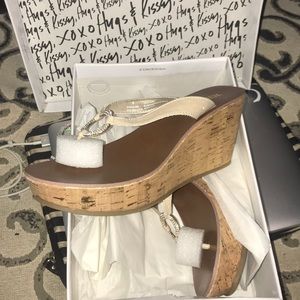 BRAND NEW xoxo wedge crystal sandal ⭐️ size 8